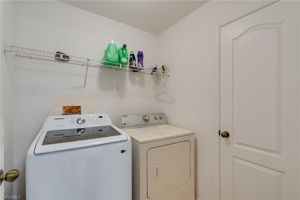 104 W 11th St Property Photo 16