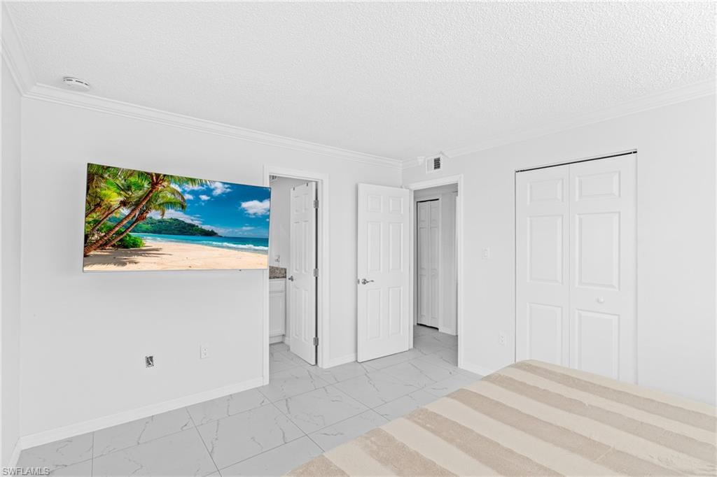 3225 E Riverside Dr 34c Property Photo 12