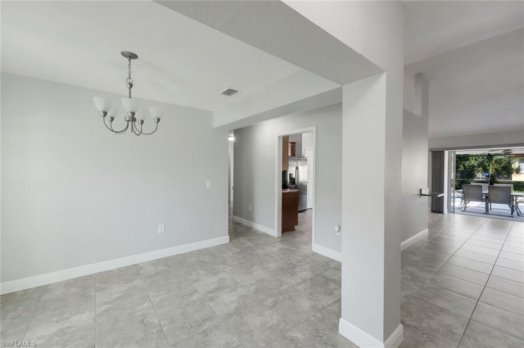 455 Bowman Ter Property Photo 10