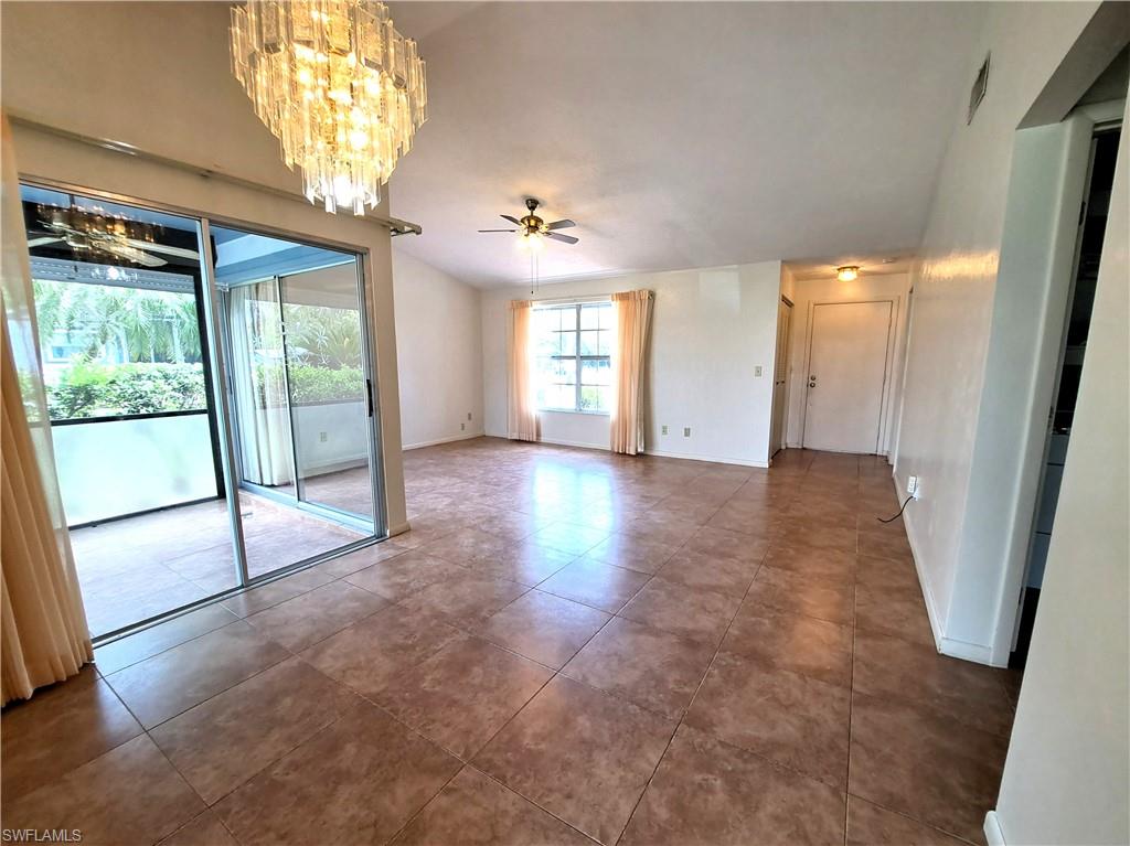 10525 Putnam Ct Property Photo 5