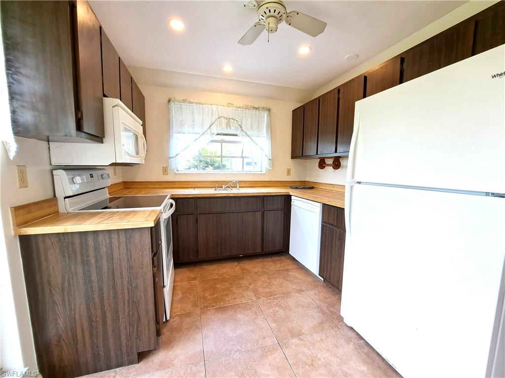 10525 Putnam Ct Property Photo 8