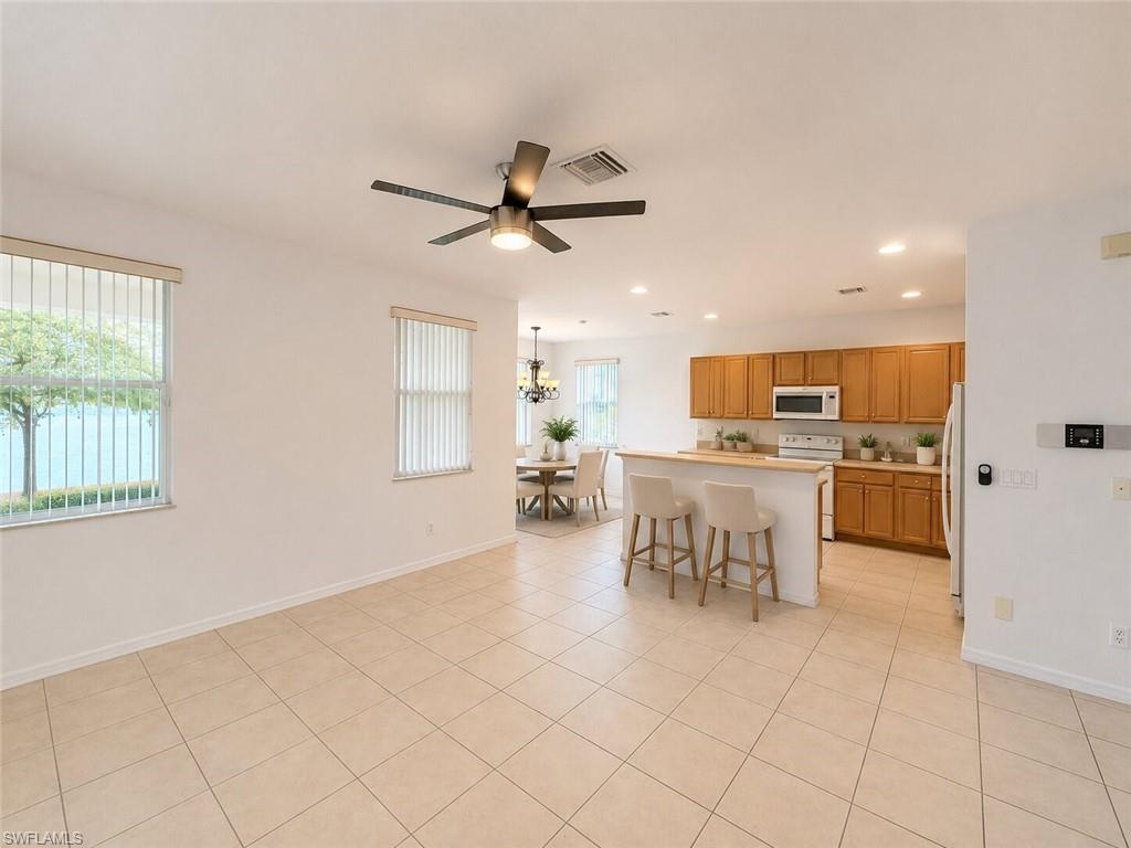 17038 Tremont St Property Photo 9