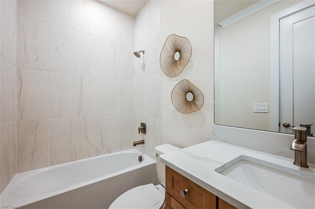 13685 Loredo Way Property Photo 11
