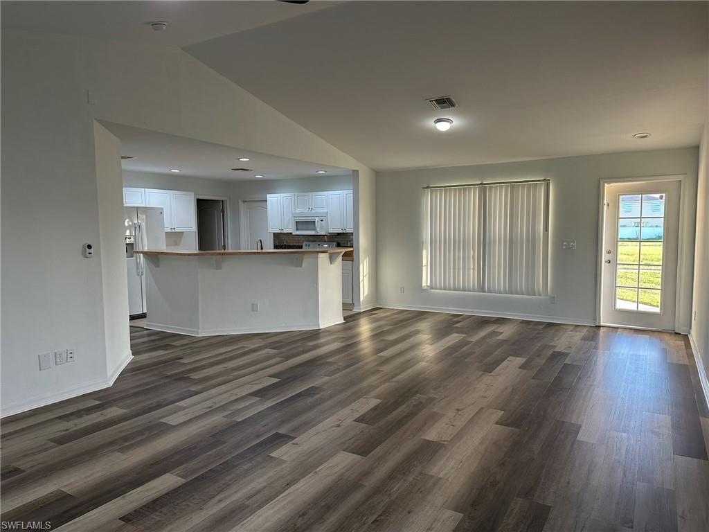 2207 Ne 15th Ln Property Photo 10
