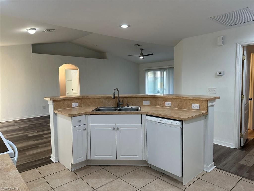 2207 Ne 15th Ln Property Photo 16