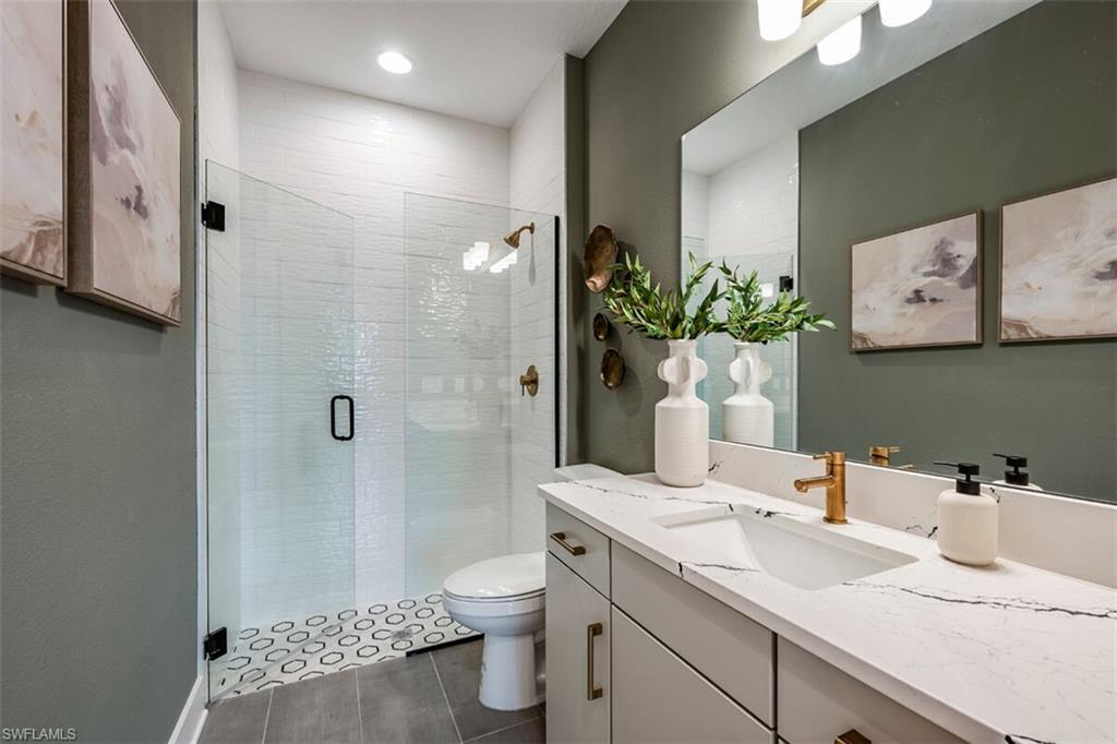 13694 Loredo Way Property Photo 10