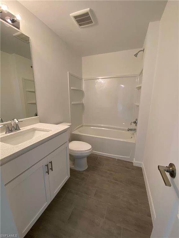 1906 Jacaranda Pkwy W Property Photo 7