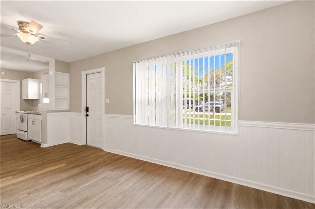 1918 Grace Ave Property Photo 10