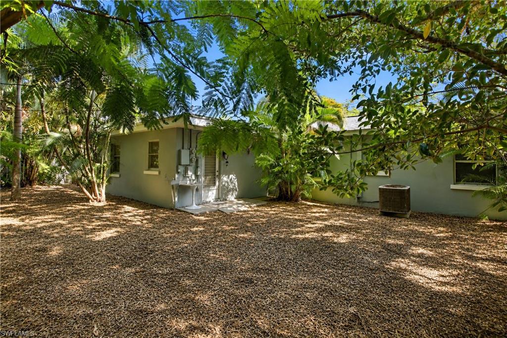 1918 Grace Ave Property Photo 28