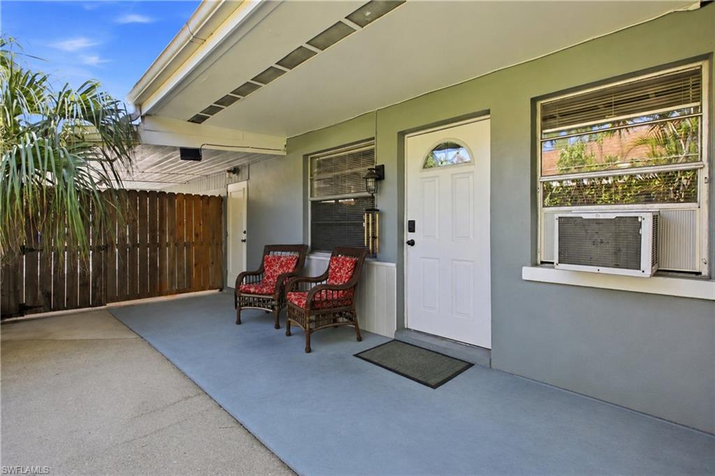 1918 Grace Ave Property Photo 29