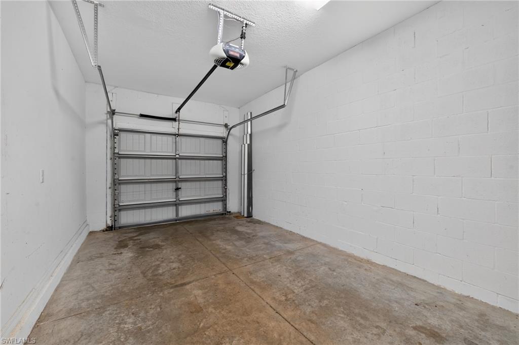 1717 Trailwater St Property Photo 38