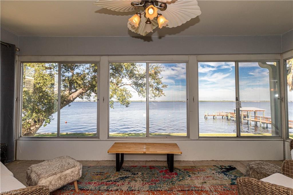 3225 E Riverside Dr 48d Property Photo 8