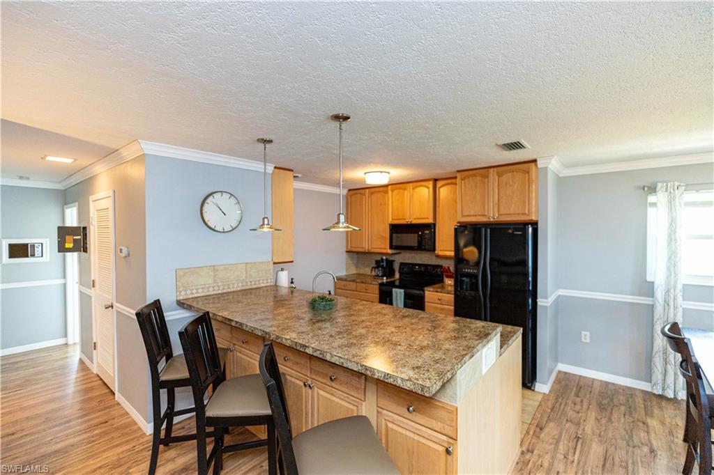 3225 E Riverside Dr 48d Property Photo 12