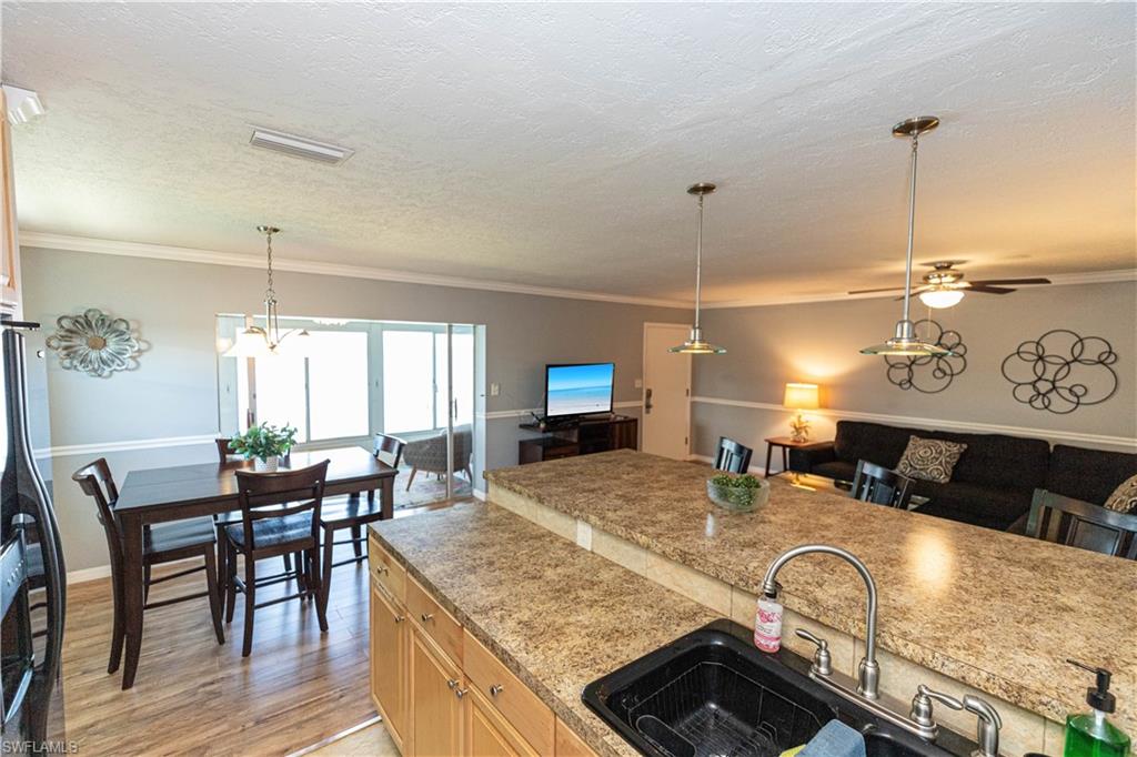 3225 E Riverside Dr 48d Property Photo 14
