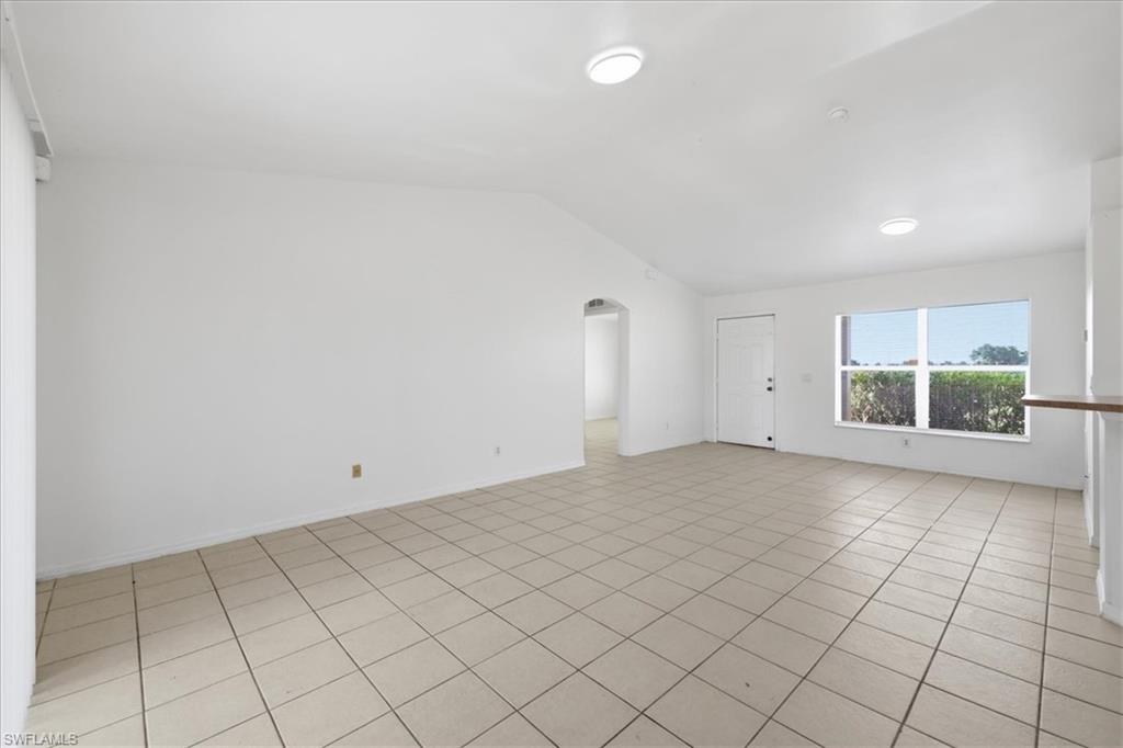 422 Nw 11th Ter Property Photo 14