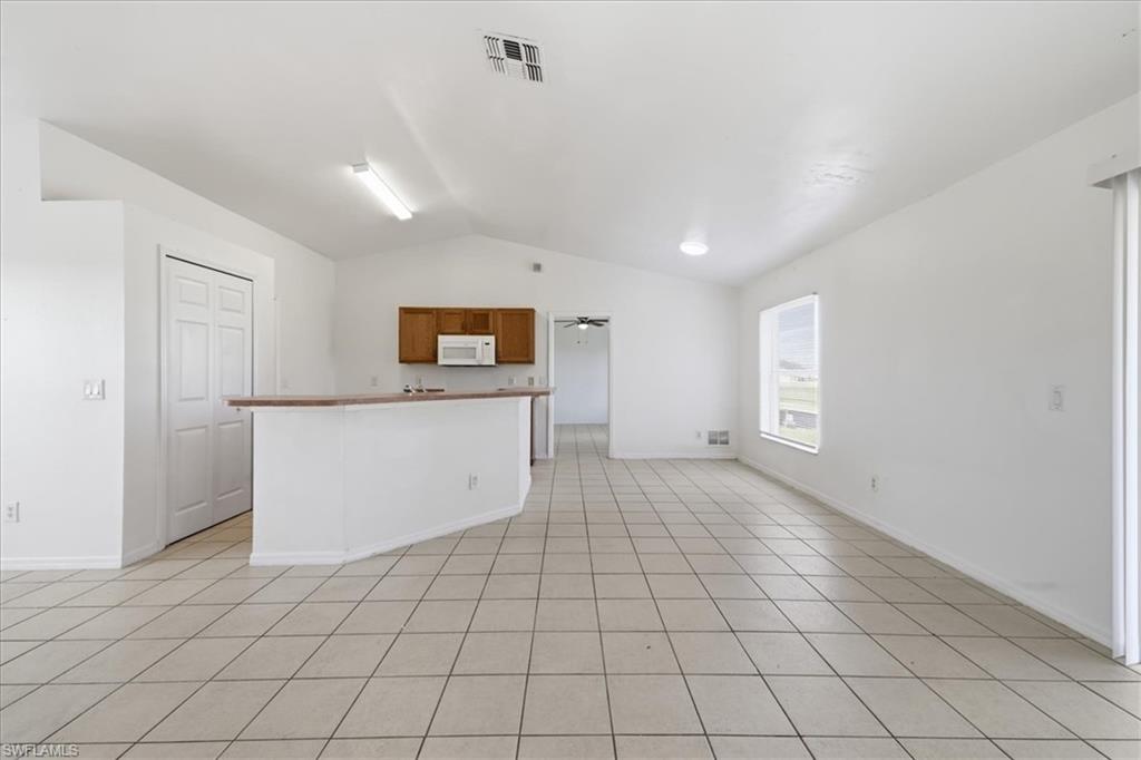 422 Nw 11th Ter Property Photo 15