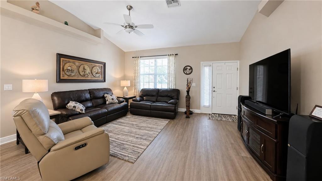 6681 Garland St Property Photo 5