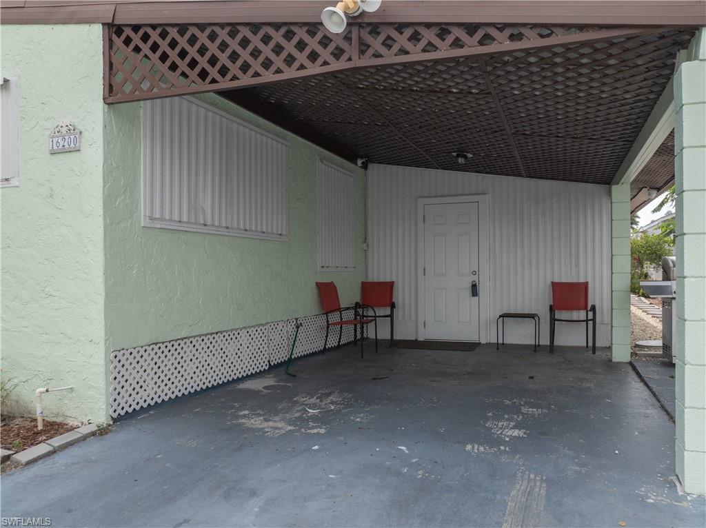 16200 Cathy Ct Property Photo 5