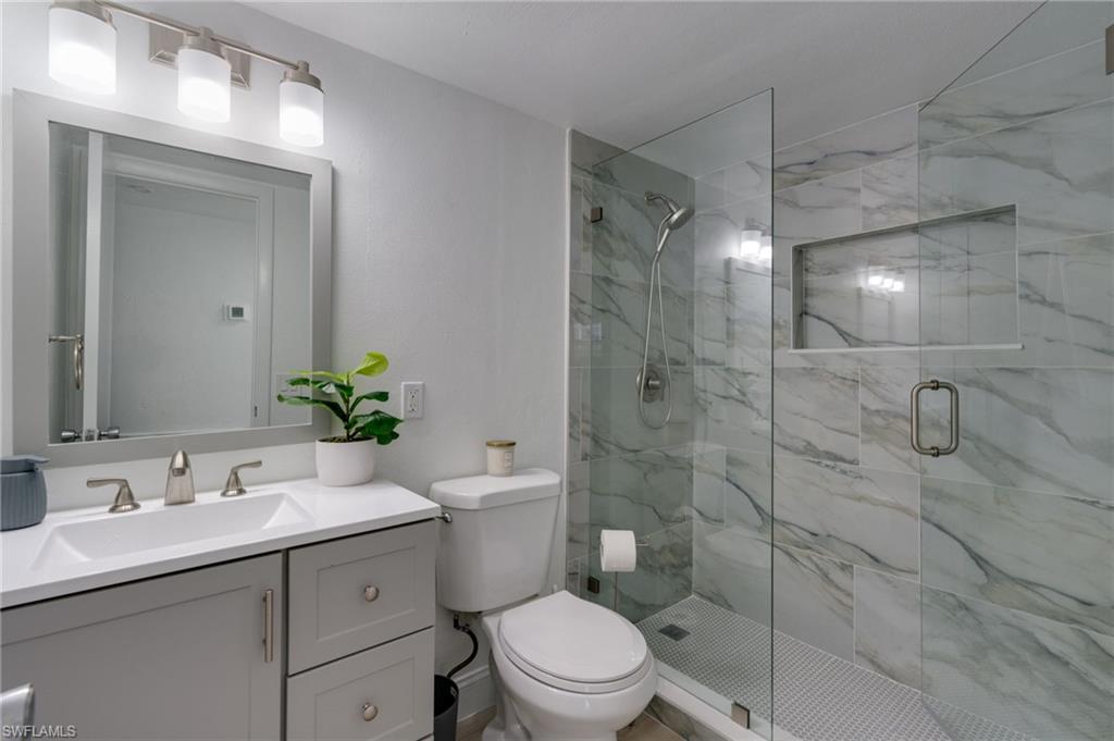 6500 Estero Blvd H302 Property Photo 11
