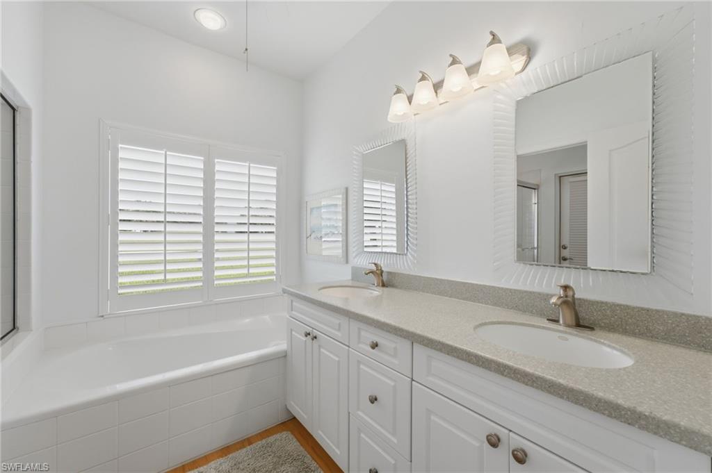 14846 Crescent Cove Dr Property Photo 23