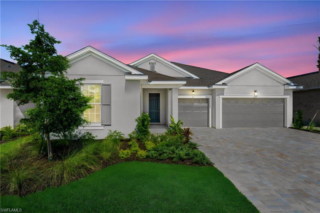 17013 Great Heron Ln Property Photo 3