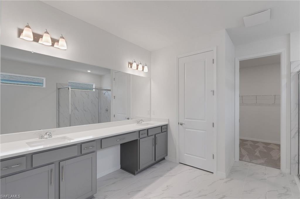 17013 Great Heron Ln Property Photo 10