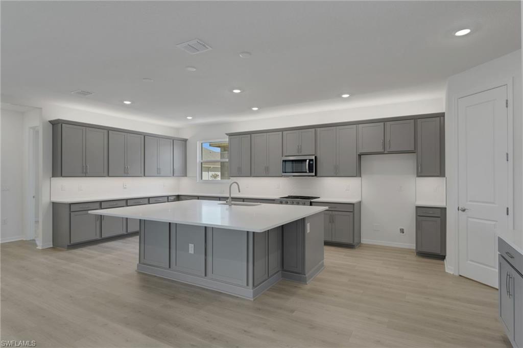 17013 Great Heron Ln Property Photo 25