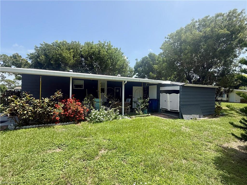 9735 Lake Fairways Blvd Property Photo 4