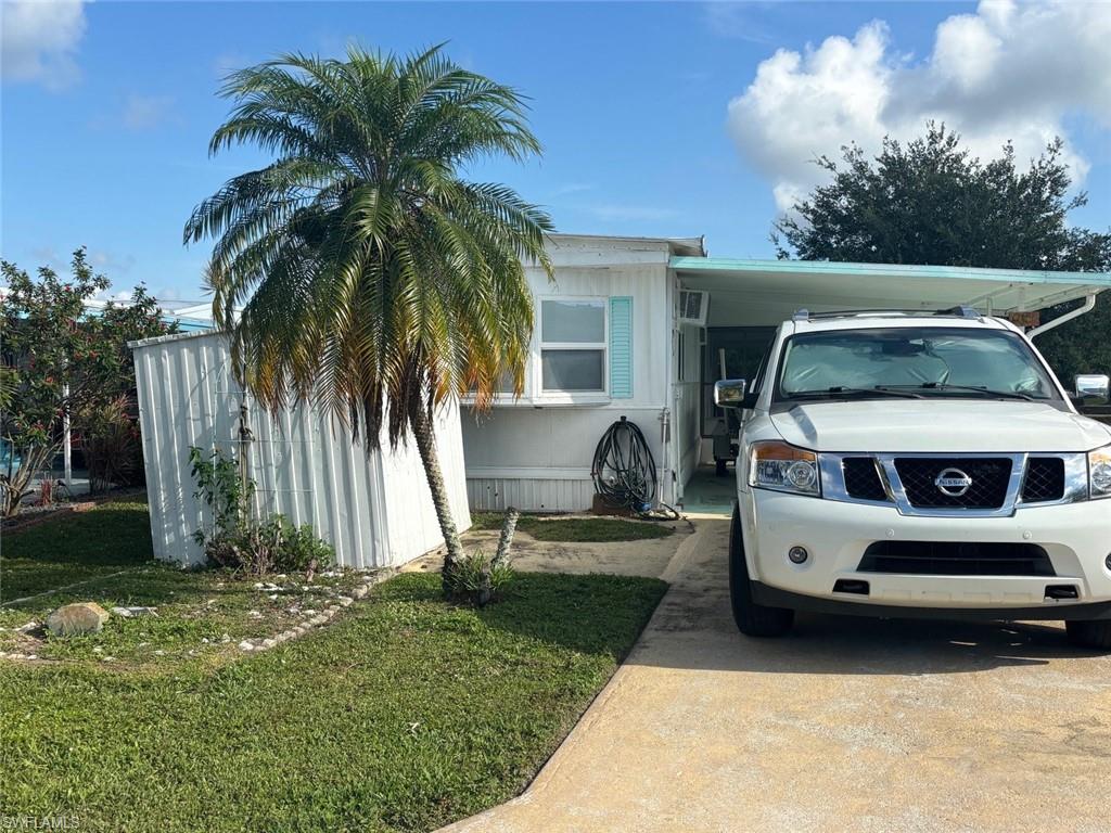 2012 S Olga Dr Property Photo 3