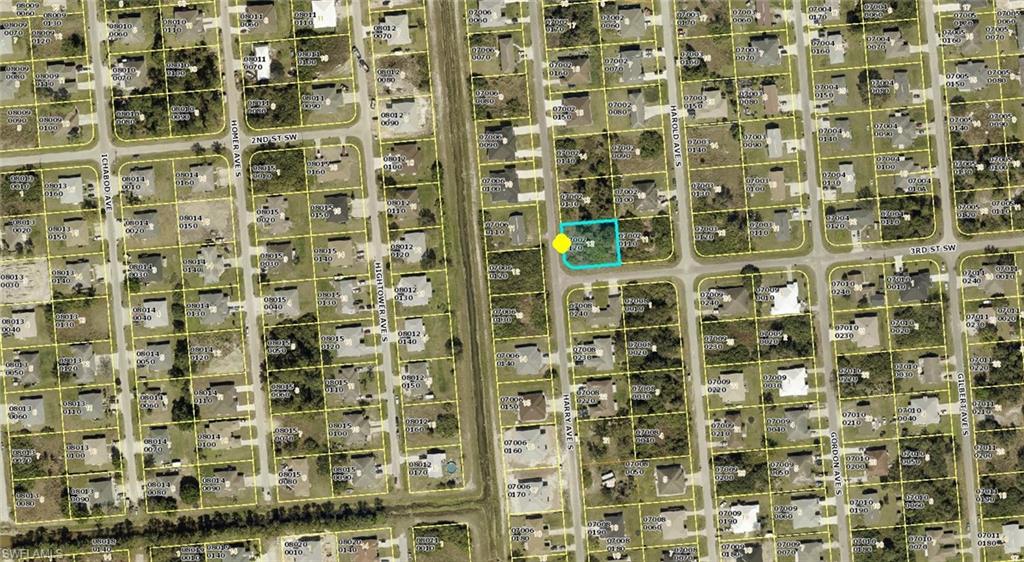 143 Harry Ave S Property Photo 3
