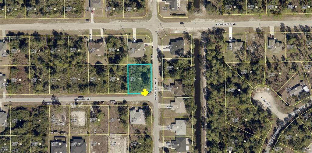 885 Motel St E Property Photo 1