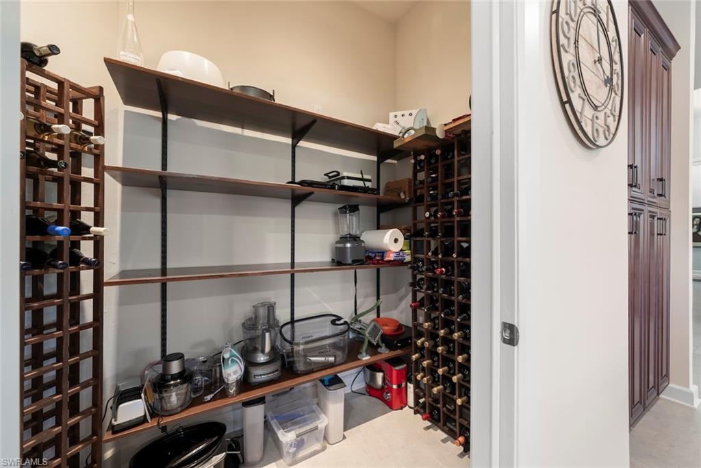 8301 Glenfinnan Cir Property Photo 37