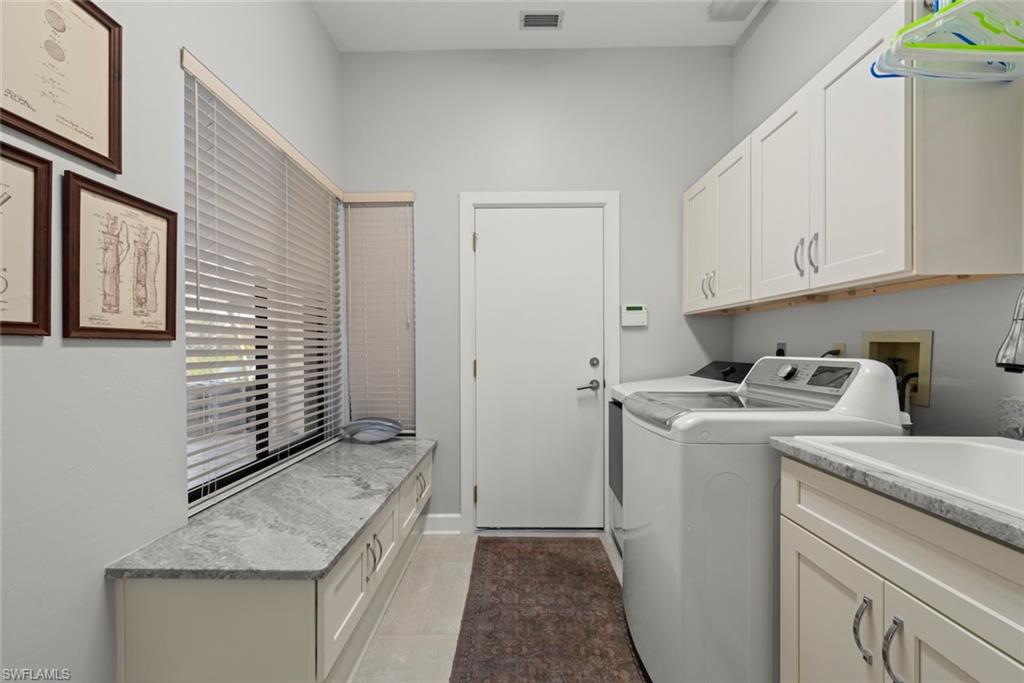 8301 Glenfinnan Cir Property Photo 39