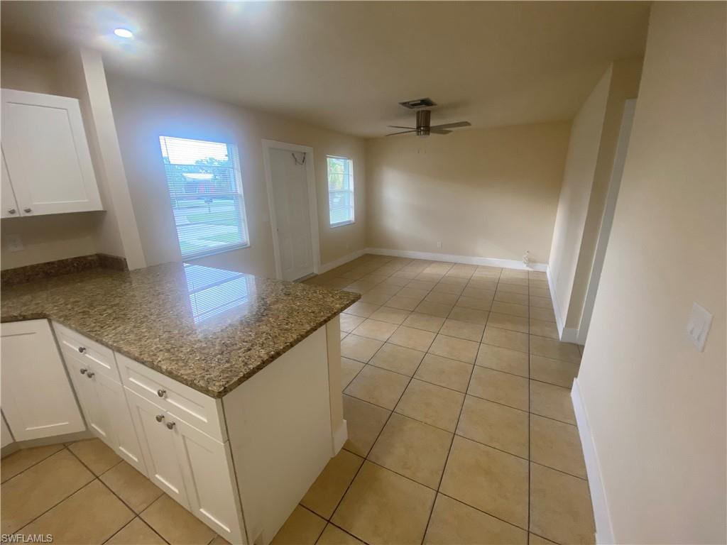 2217-2219 Violet Dr 2219 Property Photo 6