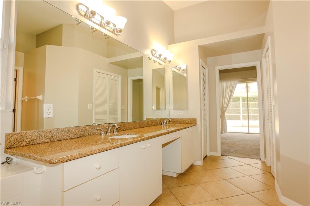 8223 Breton Cir Property Photo 15