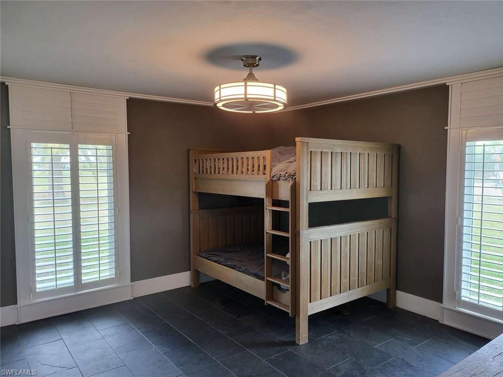 2257 Regal Way Property Photo 9
