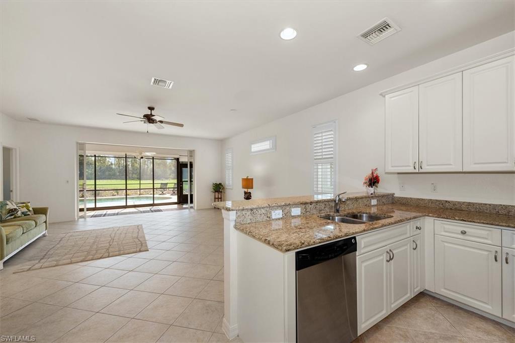 3454 Crosswater Dr Property Photo 3