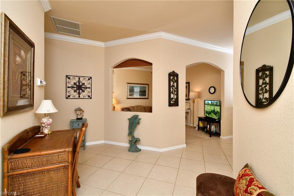 4736 Fairloop Run Property Photo 7
