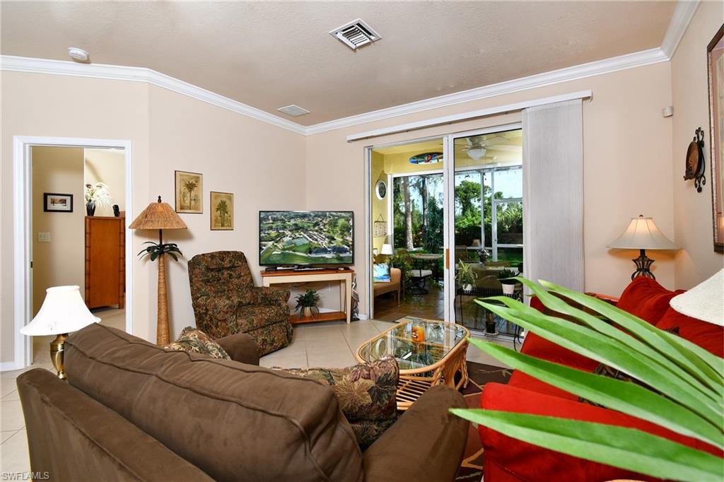 4736 Fairloop Run Property Photo 14