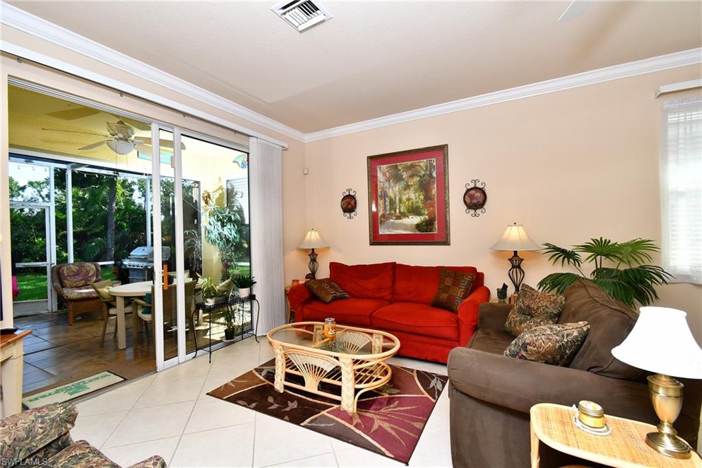 4736 Fairloop Run Property Photo 16