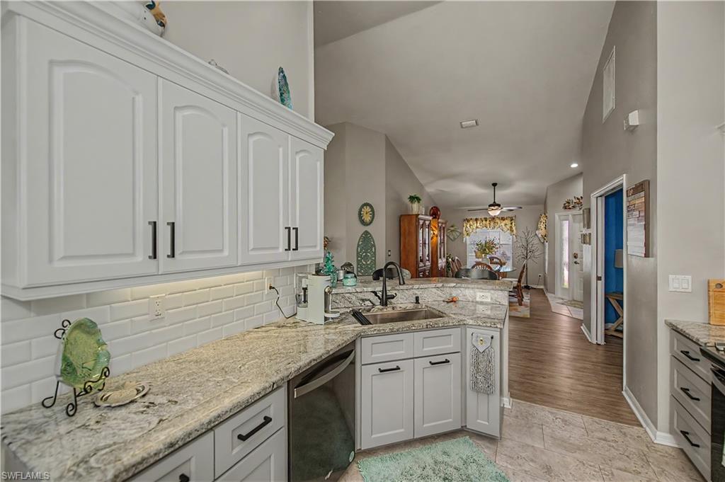 3580 Gloxinia Dr Property Photo 12