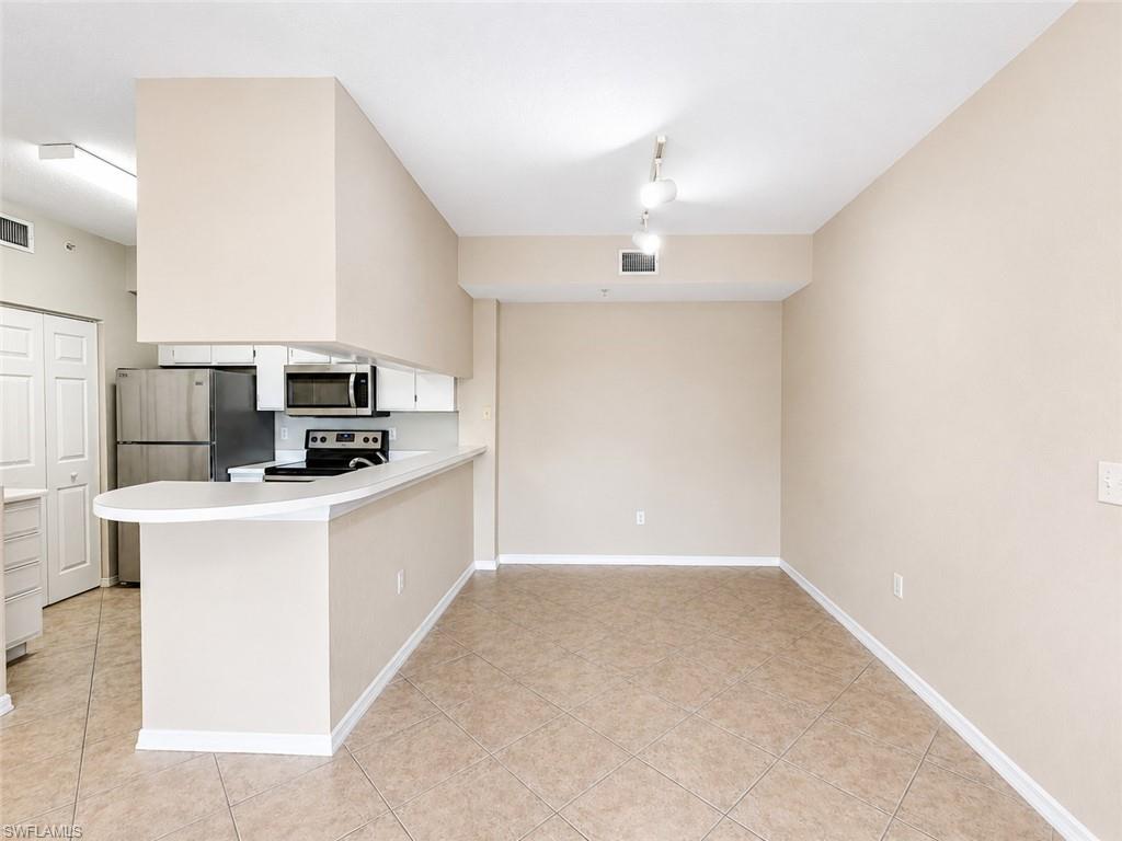 6490 Aragon Way 303 Property Photo 12