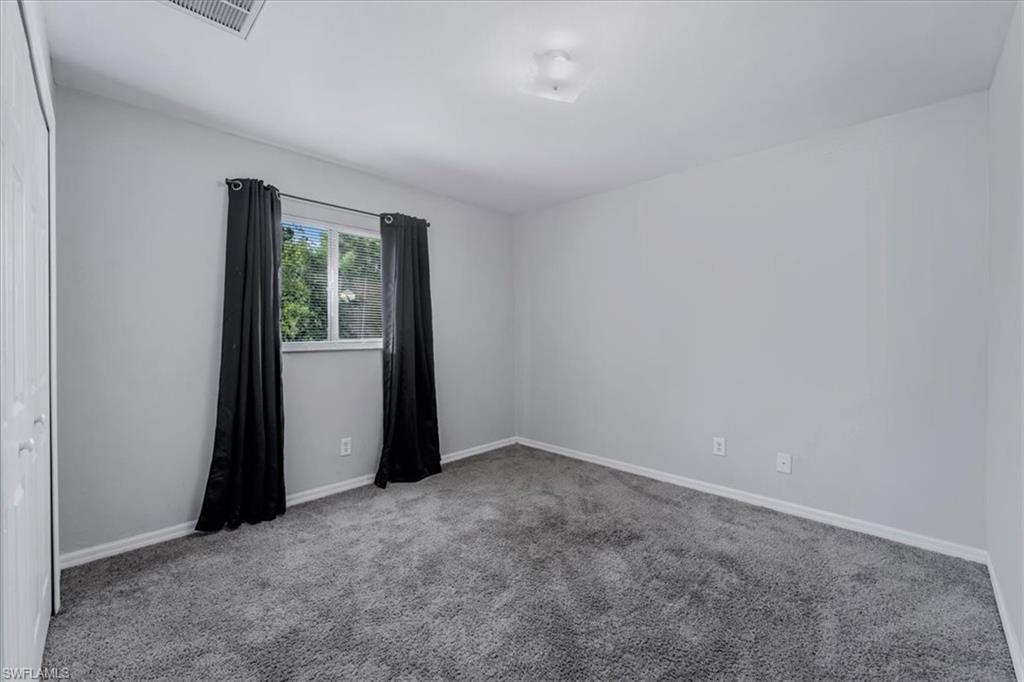 2438 Joe Ave S Property Photo 7