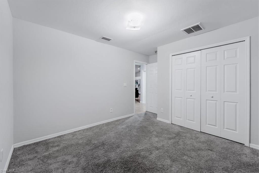2438 Joe Ave S Property Photo 9
