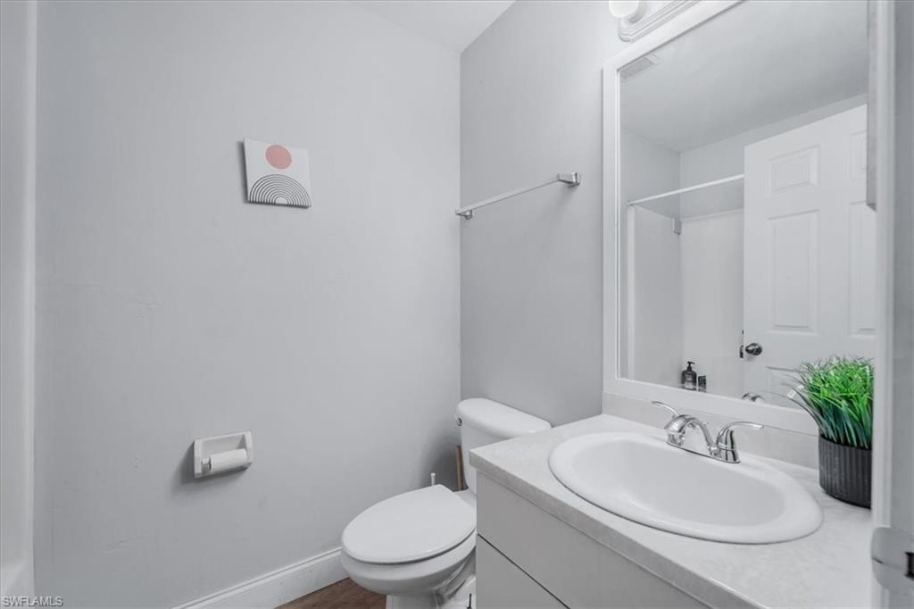 2438 Joe Ave S Property Photo 29