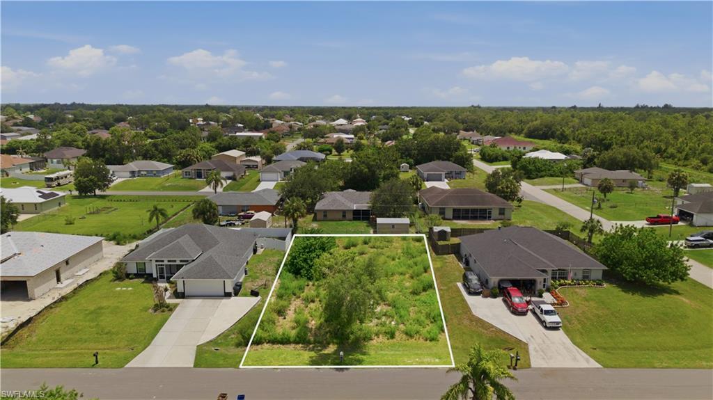6421 Castlewood CIR Property Photo 1