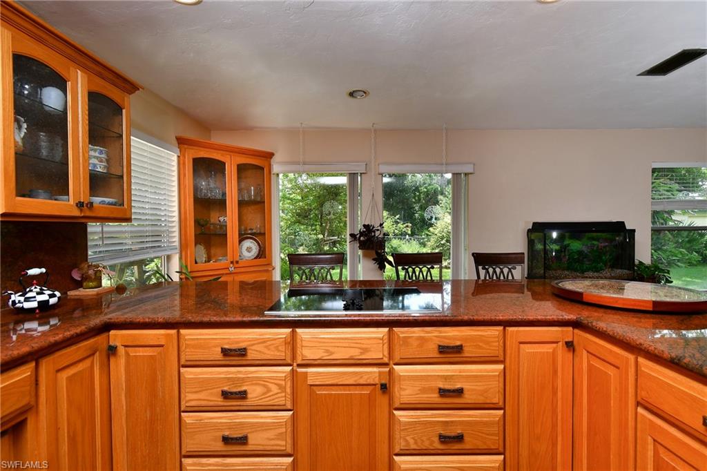 318 Fifth Ave Property Photo 34