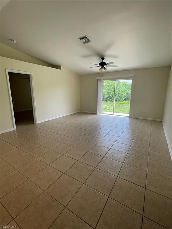 2605/2607 Sunniland Blvd Property Photo 6