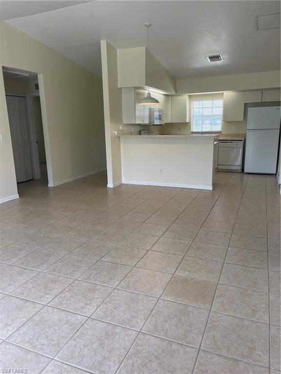 2605/2607 Sunniland Blvd Property Photo 7