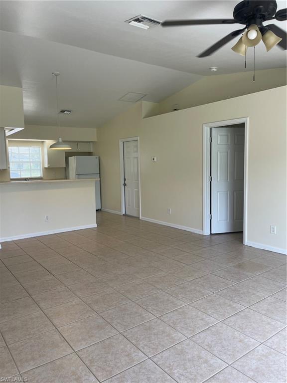 2605/2607 Sunniland Blvd Property Photo 8